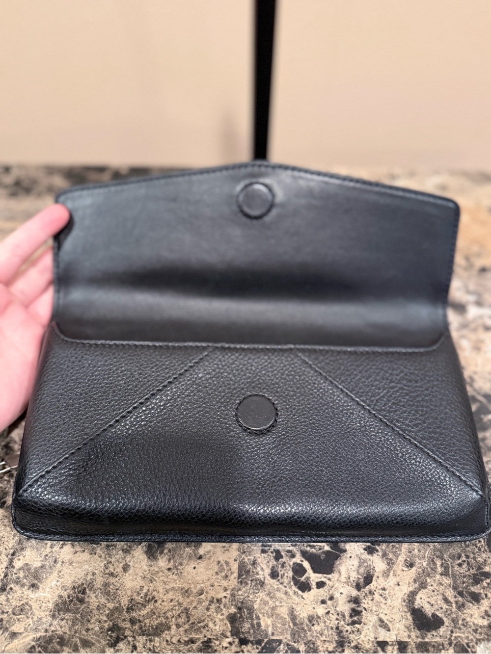 Tory Burch Kira Clutch Black - Picture 9 of 14